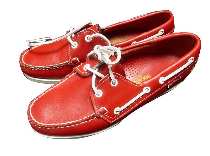 Sebago Flats Red