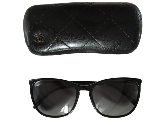 Chanel Oculos escuros Preto  ref.73470