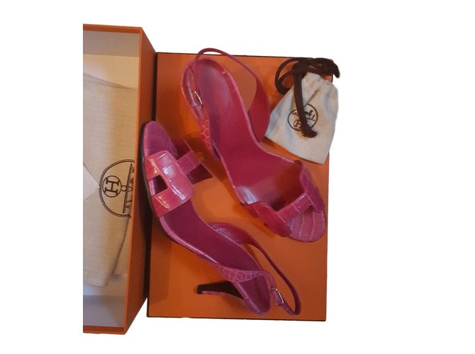 Hermès sandals Pink Exotic leather  ref.73619