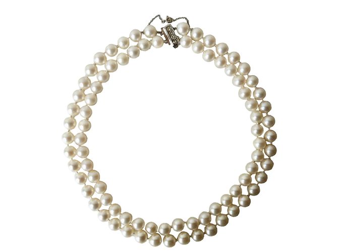 Autre Marque Collar de perlas vintage Blanco