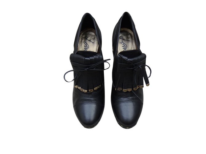 Lanvin Zapatos de cordones Negro Cuero  ref.73759