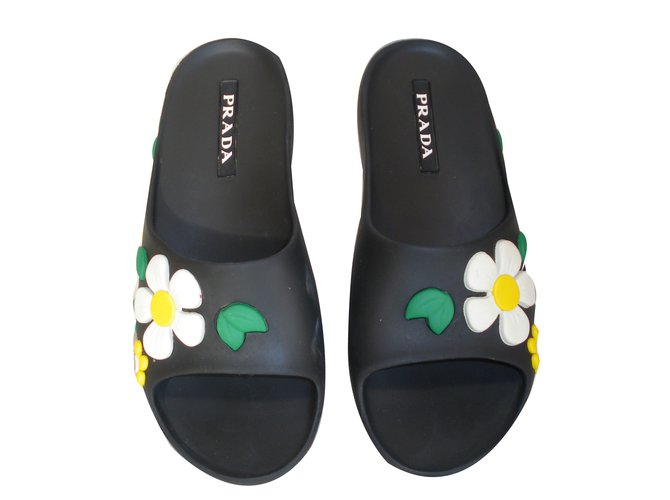 Prada sandali Multicolore Di gomma  ref.73767