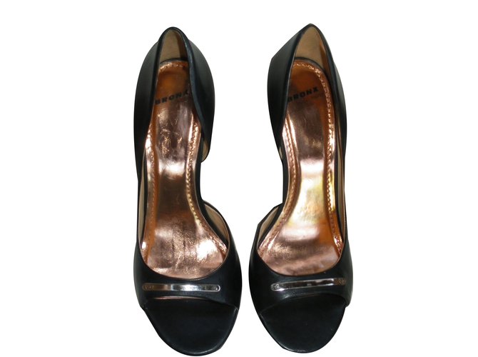 Autre Marque Pumps Black Leather  ref.73867