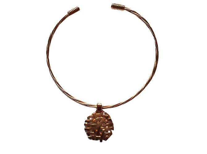 Collier Yves Saint Laurent Siglé Entrelacé Doré Acier 