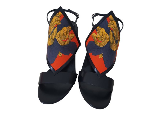 Hermès sandali Nero Pelle Tela Agnello Pelle  ref.73998