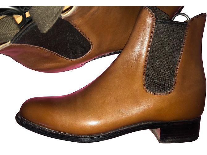 JM Weston Stiefeletten aus Lammleder braun