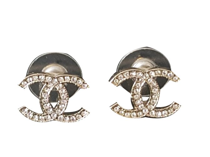 Chanel Earrings Golden Metal  ref.74149