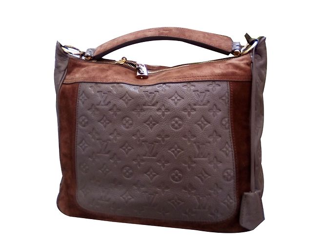 Louis Vuitton Audacieuse GM Marrom
