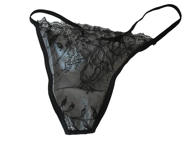 Autre Marque Charlott Lingerie String aus schwarzer Spitze