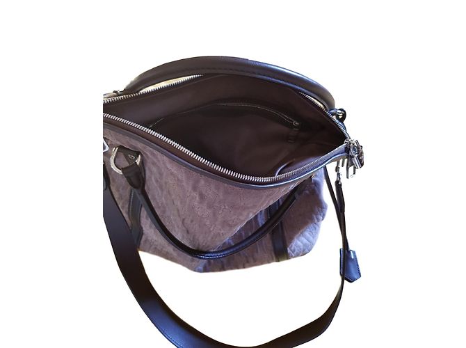 Bolso Louis Vuitton Beige de gamuza