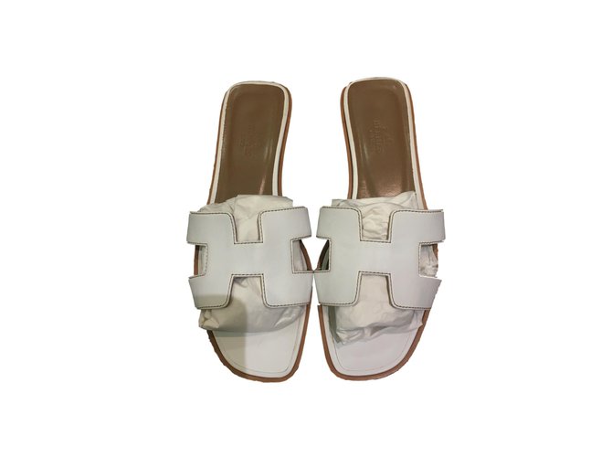 Hermès Oran sandals White Leather  ref.74724