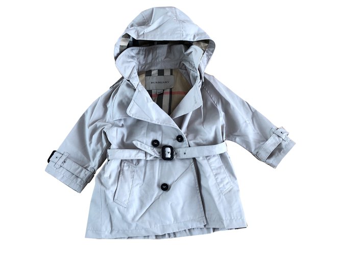 Burberry Trench coat Beige Cotton  ref.74813