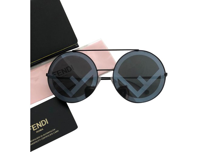 Fendi Sunglasses Black Steel  ref.74865