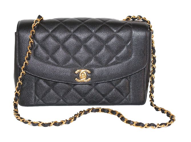 Chanel Diana Nero
