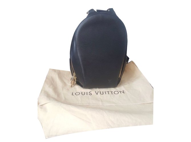 Louis Vuitton épi Black Leather  ref.75343