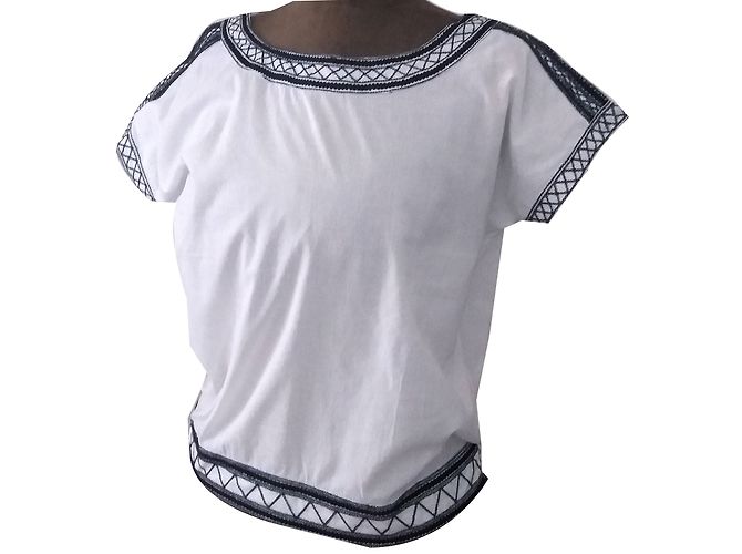 Autre Marque Camicetta Sisley Bianca in Cotone Ricamata Bianco