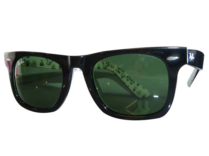 Ray-Ban Sunglasses Black White Plastic  ref.75492