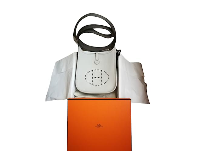 Hermès Evelyne Grey Leather  ref.75514