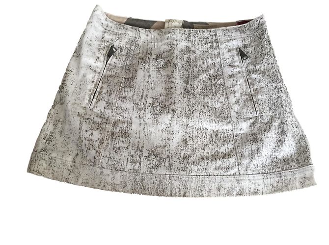 Falda Burberry Brit