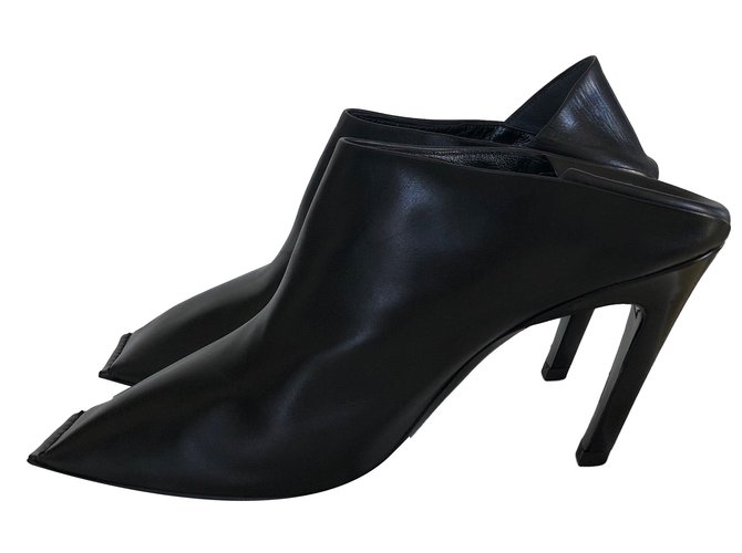 Balenciaga sandals Black Leather  ref.75561