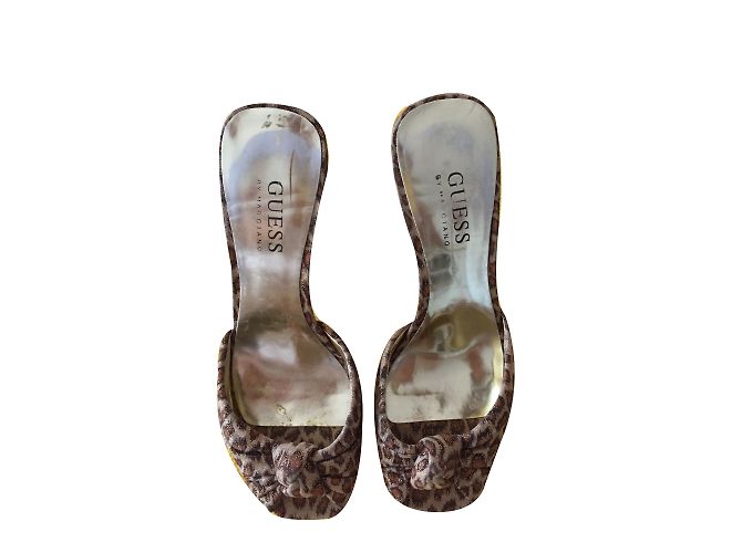 Guess Leder Mules Braun