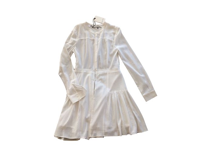 Mademoiselle Tara Robes Blanc