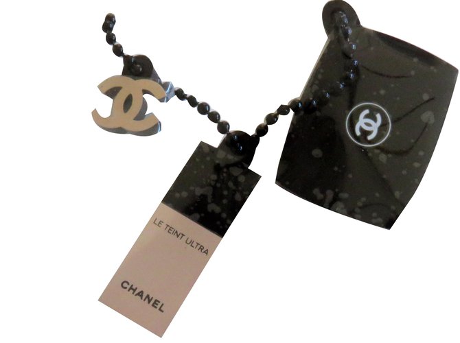 Chanel VIP gifts Grey  ref.76264