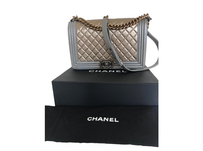 Chanel nuova borsa medium boy in argento oro Metallico Agnello Pelle  ref.76479