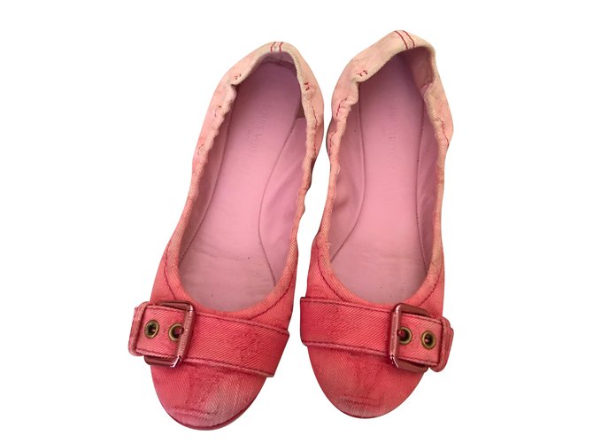 Louis Vuitton Zapatillas de ballet Rosa  ref.76786