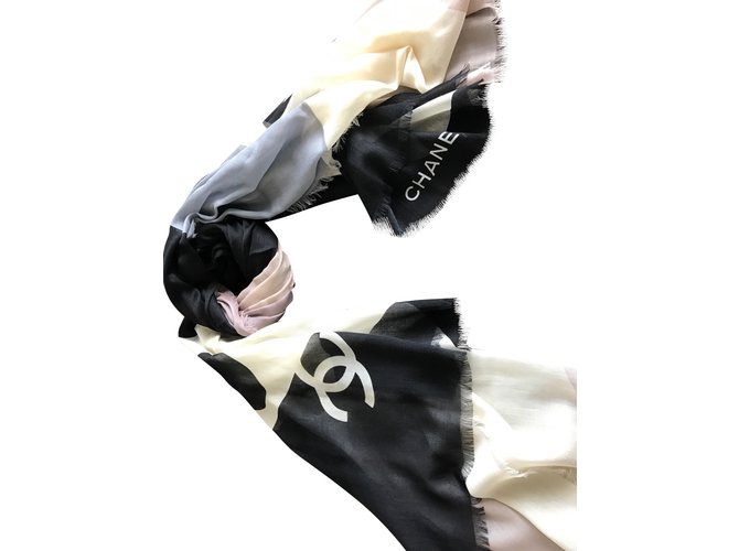 Chanel Bufandas Negro Algodón  ref.76799