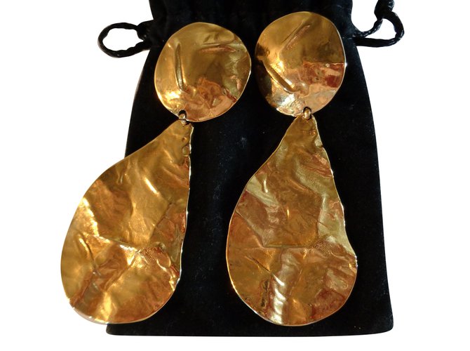 Yves Saint Laurent Earrings Golden Gold-plated  ref.76814
