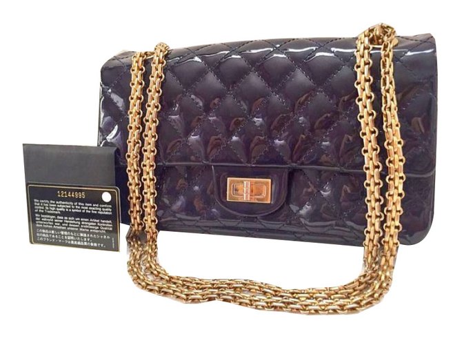 Chanel Handbags Navy blue Patent leather  ref.76982