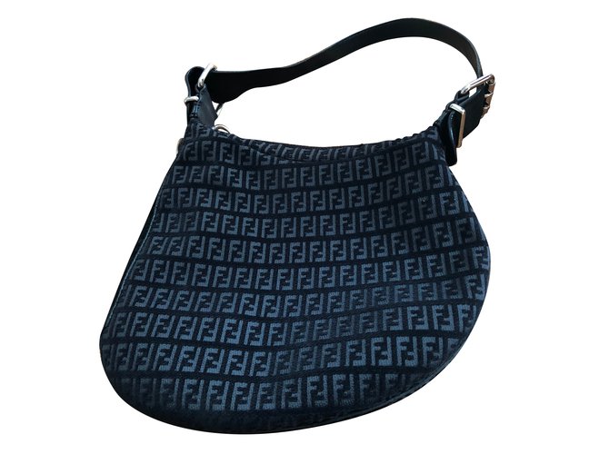 Fendi Shoulder bag Black Cloth  ref.77018