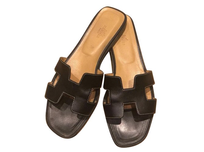 Oran Hermès sandals Black Leather  ref.77024