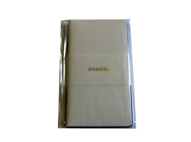 Chanel Carnets de notes Beige  ref.77356
