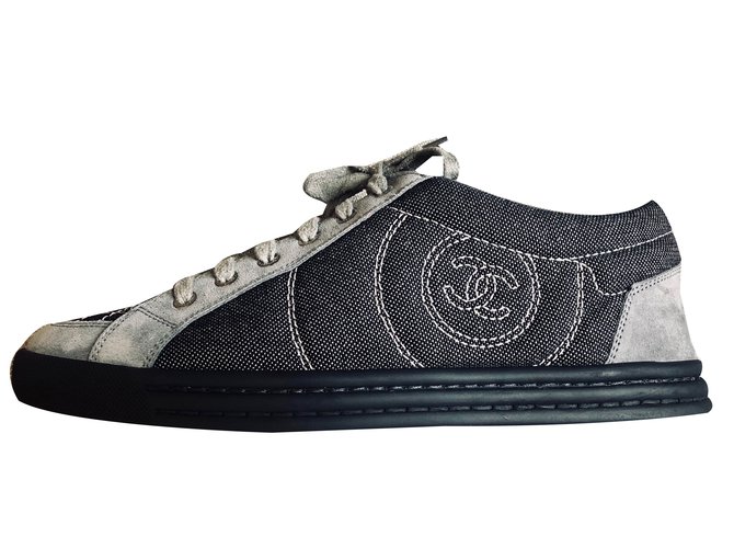 Chanel zapatillas Negro Gris Paño  ref.77416