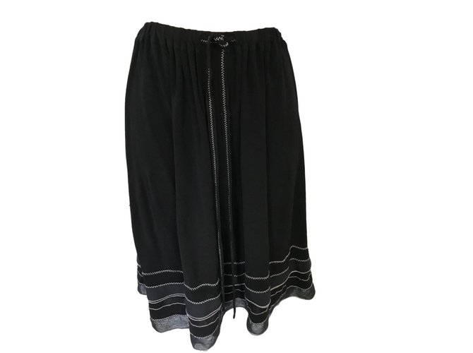 Chanel Skirts Black Viscose  ref.77488