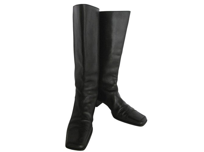 Hermès Low Heel Leather Boots Black  ref.77852