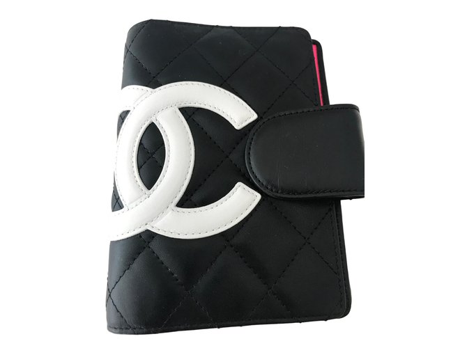 Chanel Bolsas, carteiras, casos Preto Couro  ref.78052