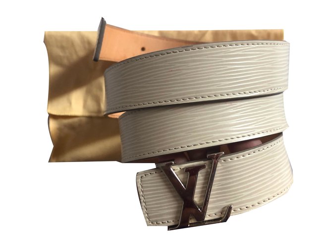 Louis Vuitton Cinturones Blanco Cuero  ref.78059