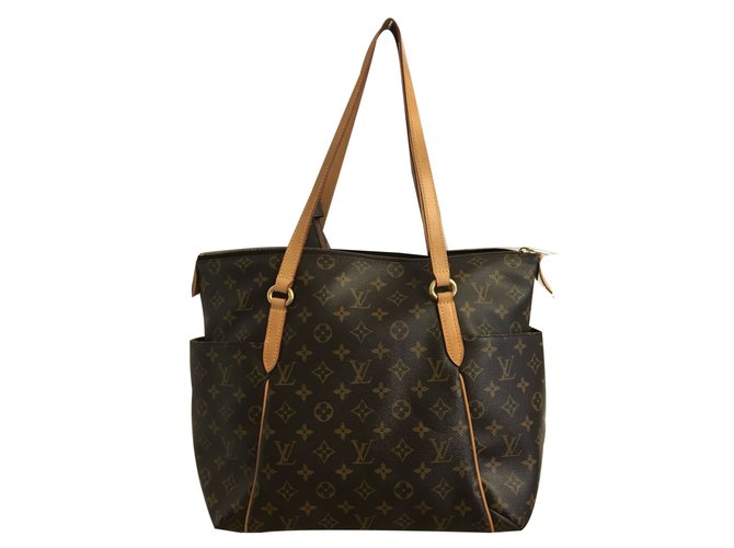 Louis Vuitton Totally MM Brown Multiple colors Beige Dark brown Leather Cloth Cloth  ref.77837