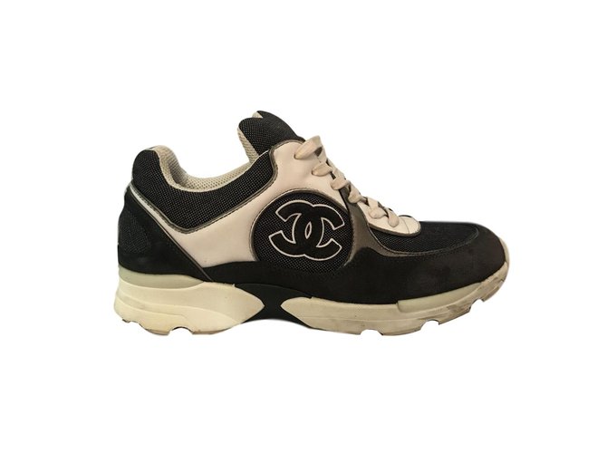 Chanel scarpe da ginnastica Nero  ref.78218