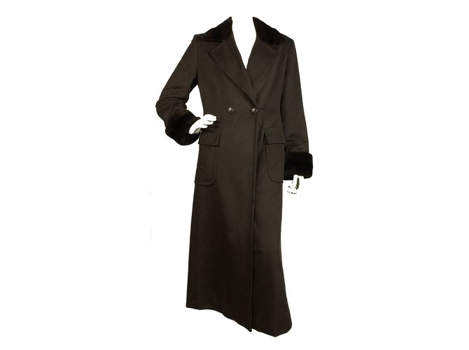 Max Mara Pure cashmere coat with real  mink trimm Brown Fur  ref.78270