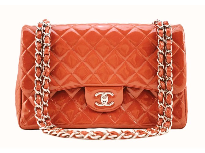 Classique Chanel timeless classic jumbo Cuir vernis Rouge  ref.78311