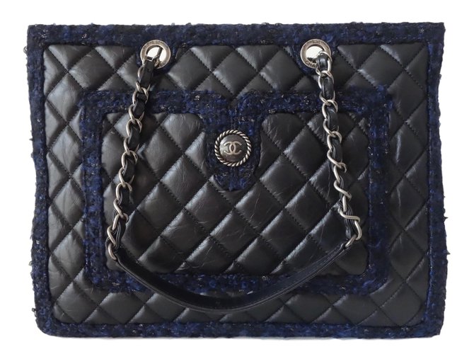 Chanel Bolsos de mano Azul marino Cuero Tweed  ref.78486