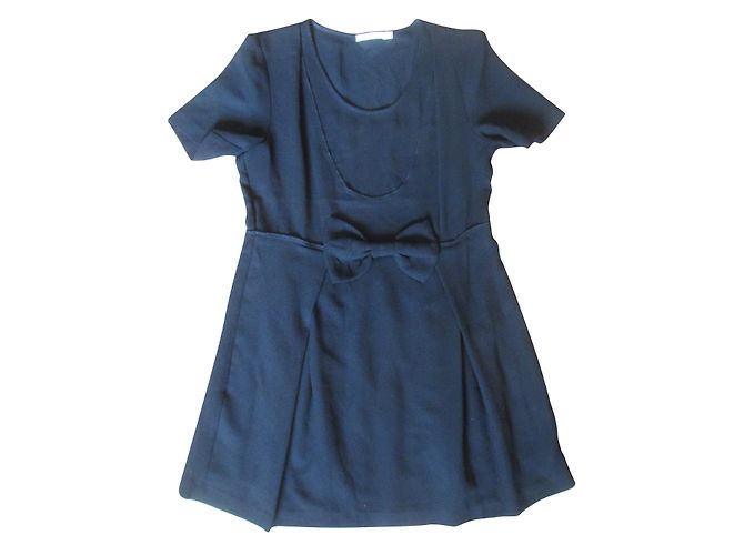 Autre Marque See U Soon Schwarzes Kleid mit Schleife