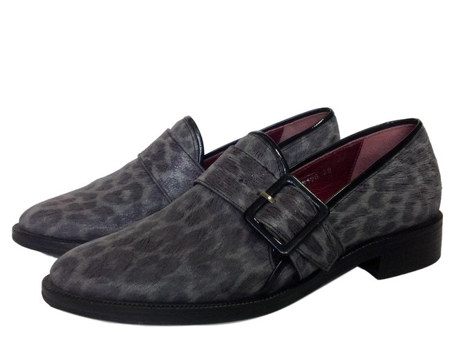 Opening Ceremony Leopard printed leather shoes Black Grey  ref.78870