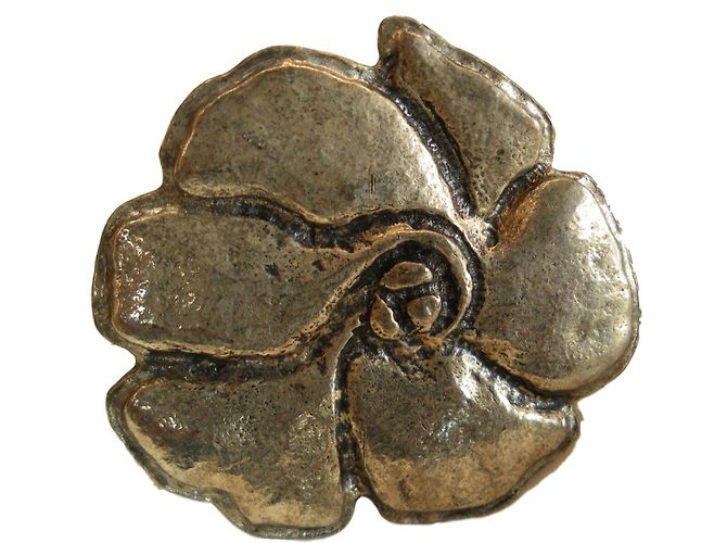 Cacharel Broches