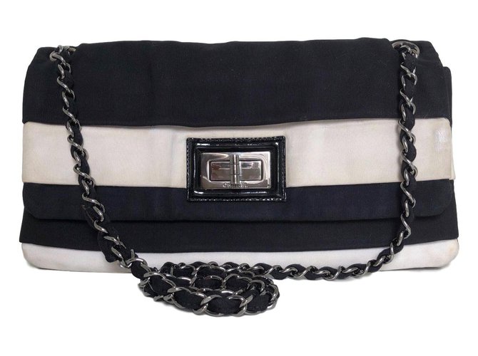2.55 Chanel Handbags Black White Cloth  ref.78943
