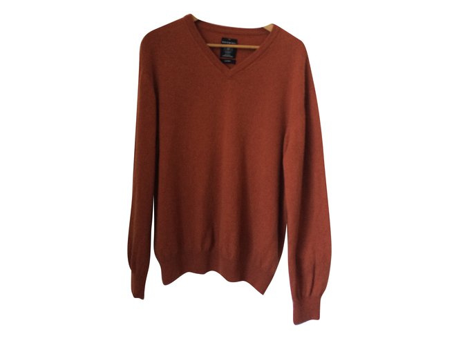 mens rust colored sweater